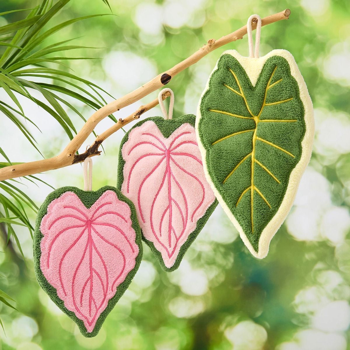 Hanging Plant-Leaf Hand Towel — Portable, Absorbent Cleaning Cloth for Kitchen, Bathroom, and Washroom